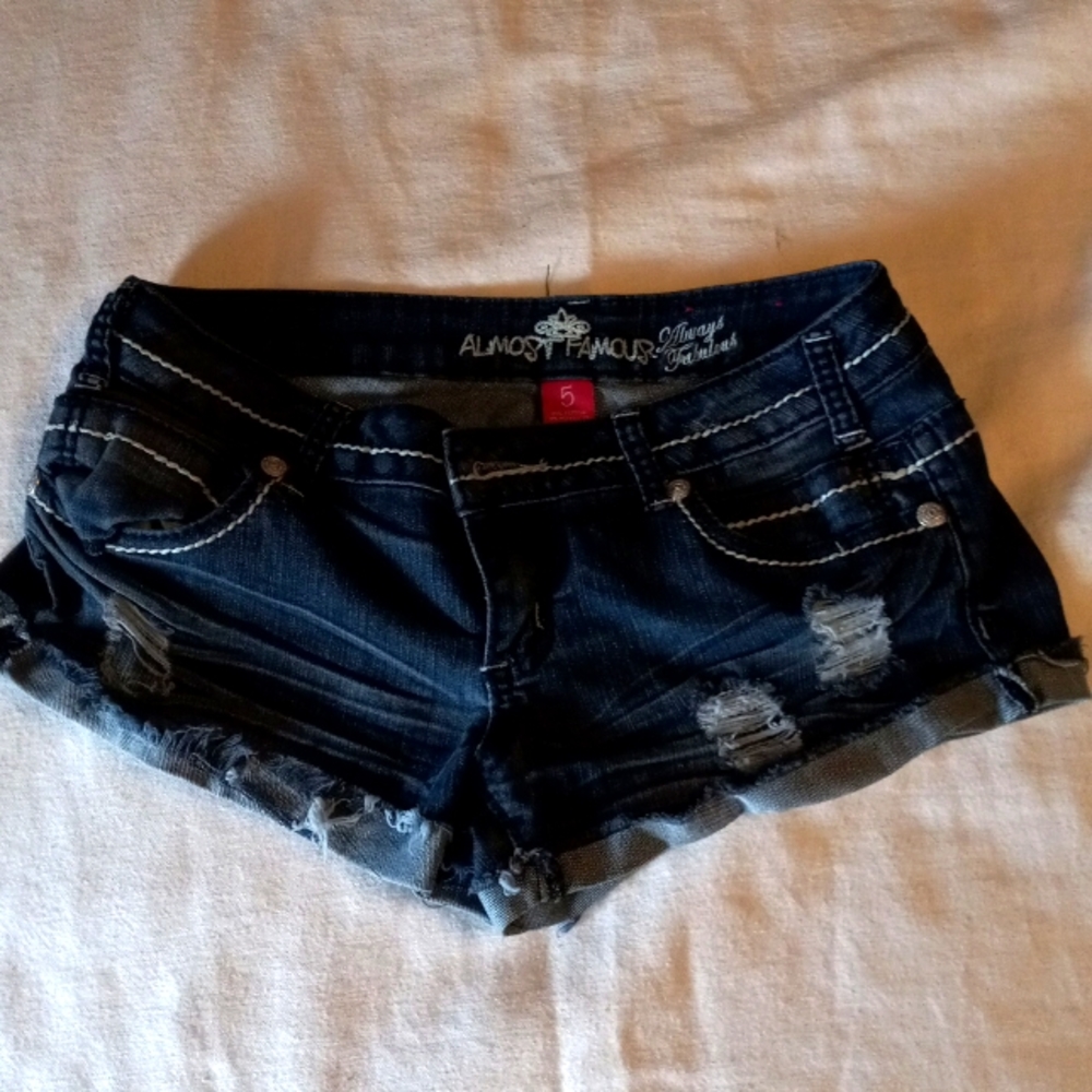 Size 5 super short shorts Almost Famous Brand